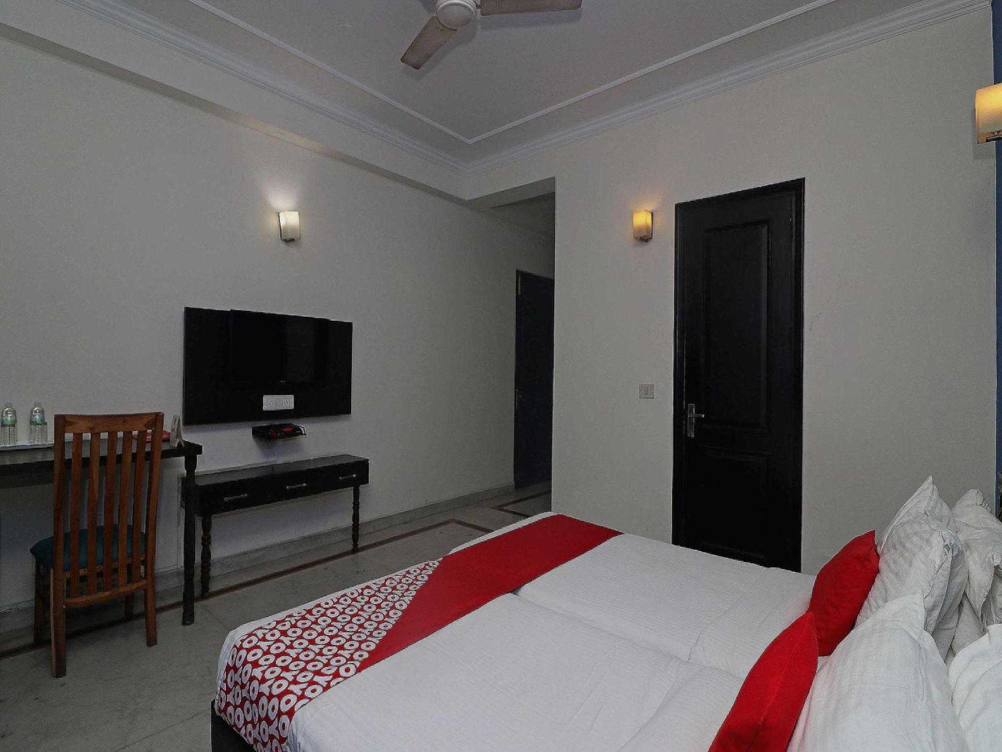 Hotel O Golden Cafe Chennai Exterior foto