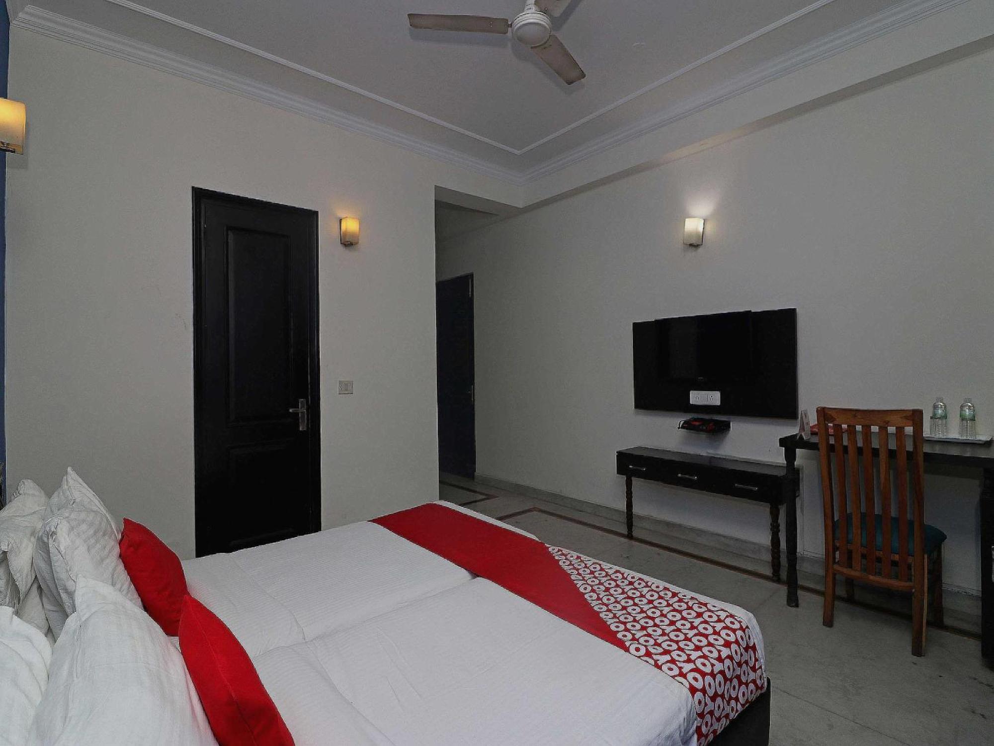 Hotel O Golden Cafe Chennai Exterior foto